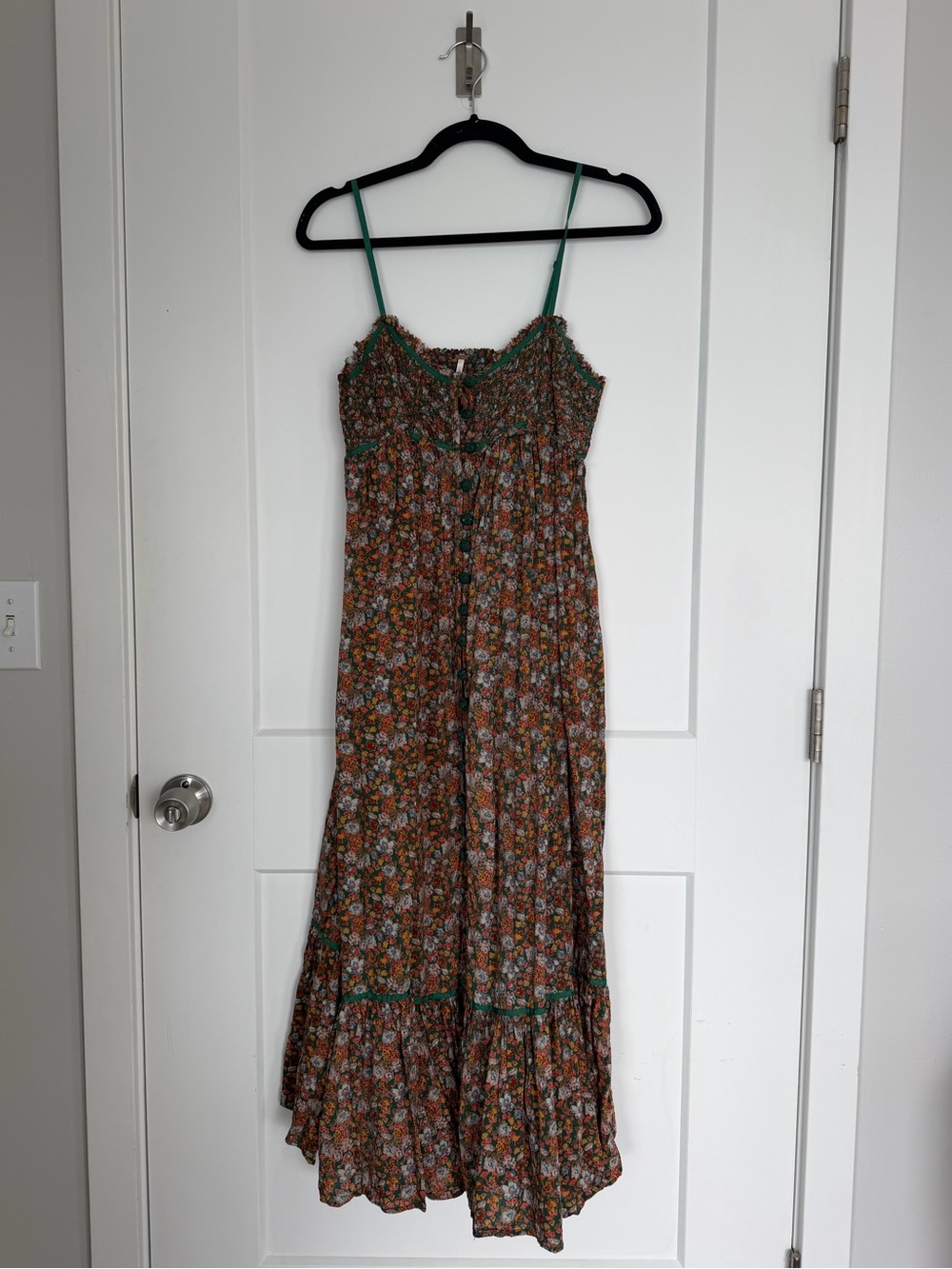 Free People Smocked Boho Floral Dress with Back Cutout & Pockets - Picture 2 of 7